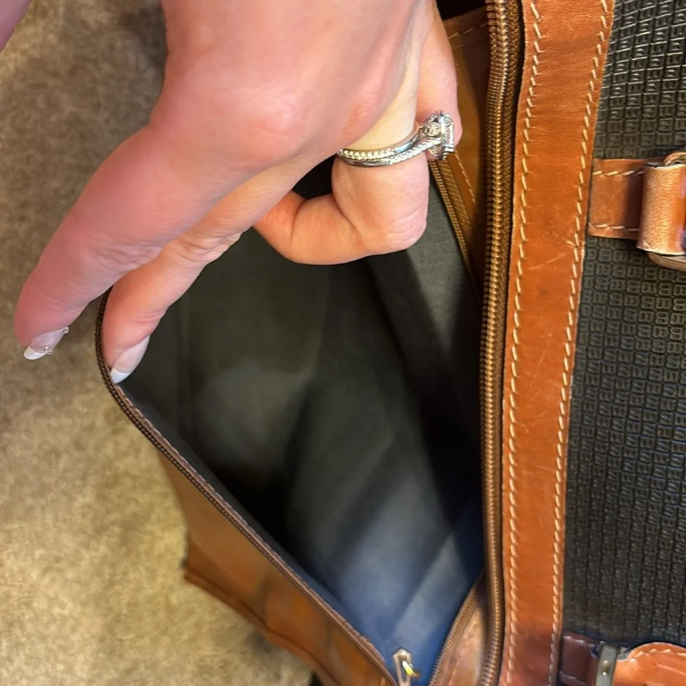 Vintage Bally Boston Bag - Picture 11 of 14